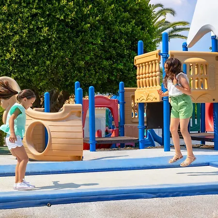 Üdülőközpont Parc 5*